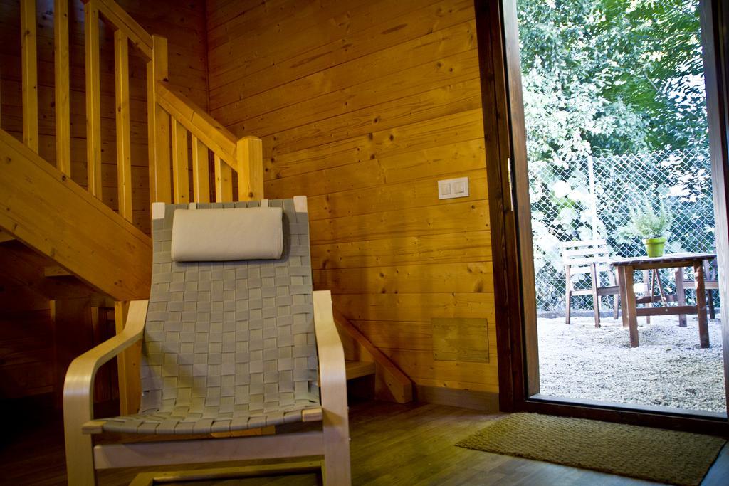 Apartamentos El Bosquet Sant Cugat del Valles Phòng bức ảnh